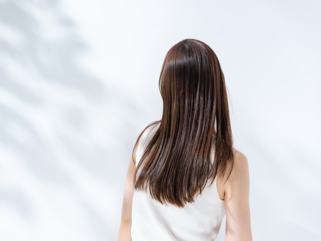 美しい髪を育てるには､ 頭皮の回復ケアが大切